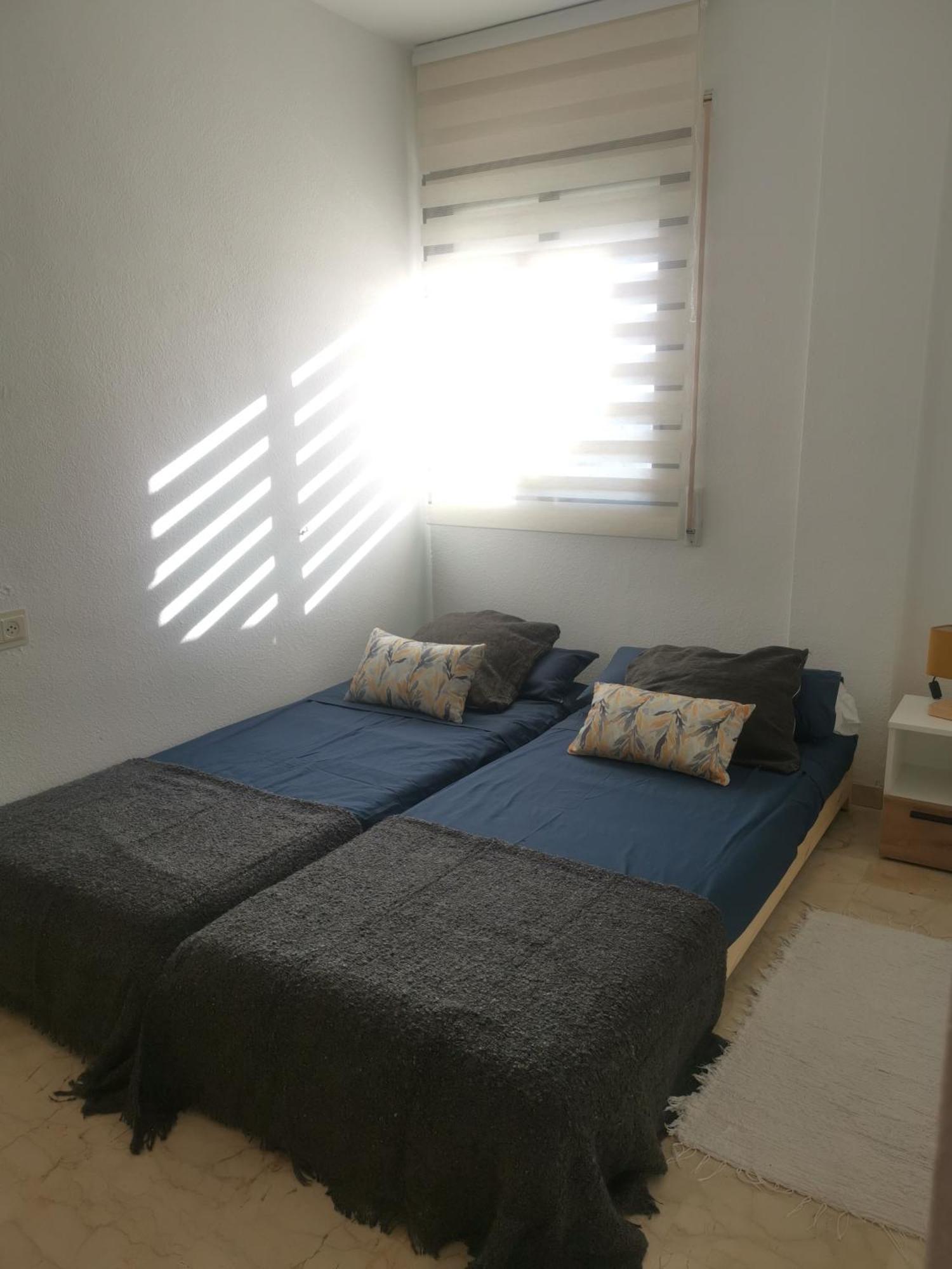 Pina Beach Holidays Ла Пинеда Екстериор снимка